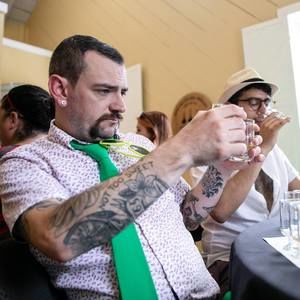 Meet your Posher, Joel